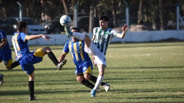 Atlético de Río Colorado logró dos victorias en el comienzo y lidera la Liga en el Clausura junto a otros dos equipos. Foto: Jorge Tanos 