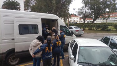 Los 19 detenidos estaban citados a indagatorias este martes. Los diez hombres se negaron a declarar. 