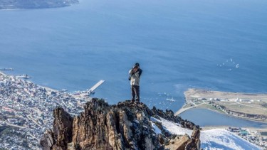 Ushuaia desde la Cordillera Martial / Foto Télam: Cristian Urrutia
