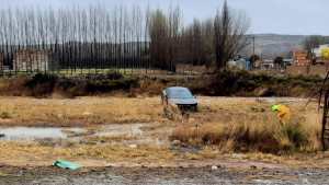 Tres automovilistas chocaron sobre la Ruta 22 y derraparon a varios metros de la banquina, en Godoy