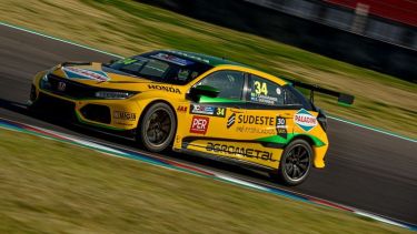 Casagrande y Guerrieri ganaron el endurance del TCR en Termas