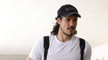 Edinson Cavani no se presentó a la práctica del Valencia.