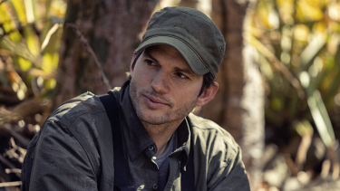 Ashton Kutcher, de 44 años, contó que años atrás sufrió un extraño trastorno autoinmune. 