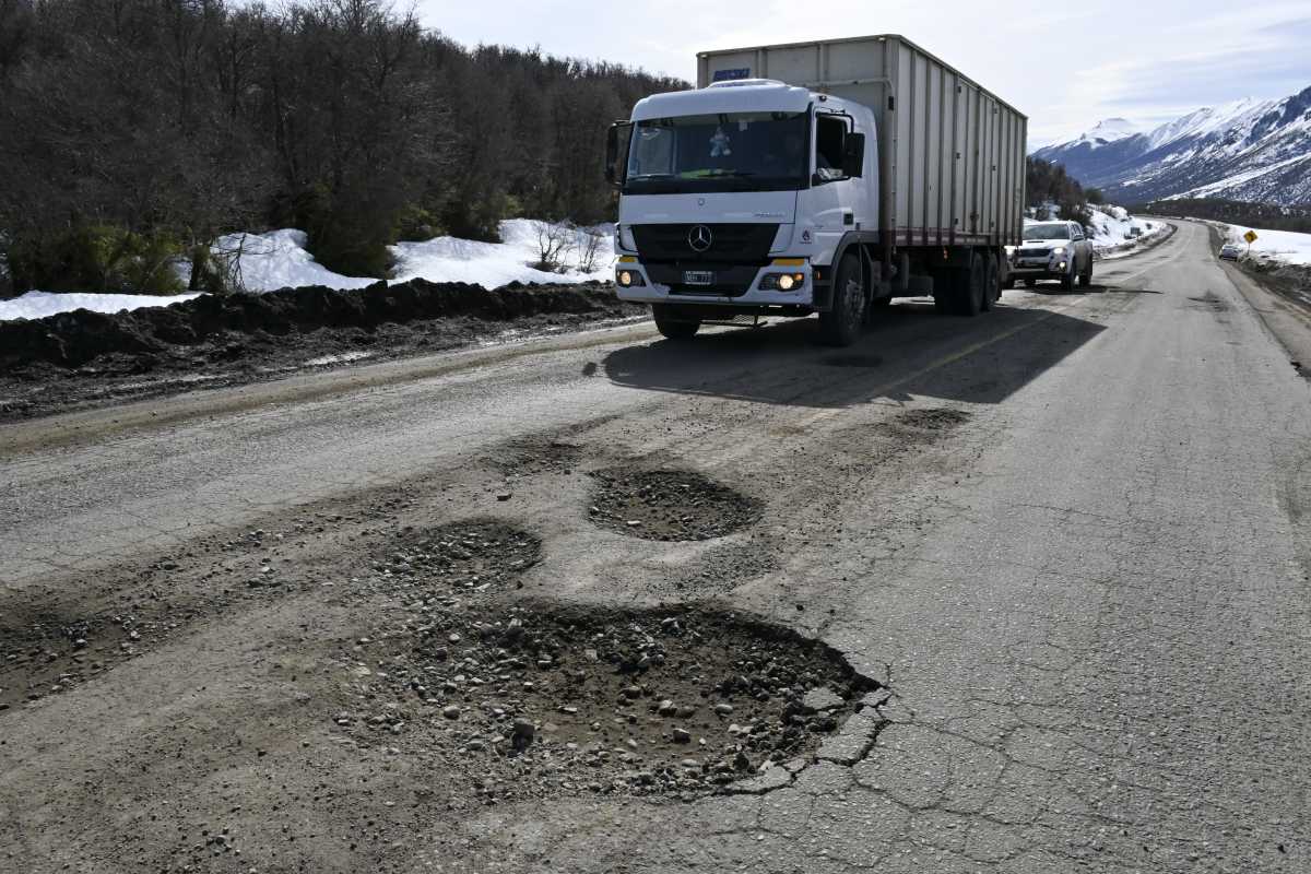 Fotogalería: la travesía por los cráteres de la ruta 40 entre Bariloche ...