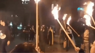 Manifestantes atacaron anoche la Casa Rosada. 
