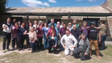 La agrupación interna del PJ rechazó la posibilidad de ser "una sombra" de Juntos Somos Río Negro.