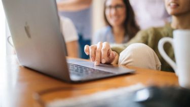 Las becas tienen con finalidad capacitar a las mujeres y brindar mayor oportunidades.