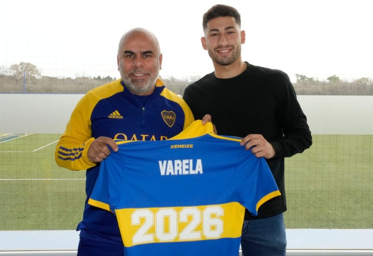 Varela renovó su contrato con Boca hasta 2026.