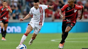 Estudiantes empató sin goles ante Athlético Paranaense en la ida por la Libertadores