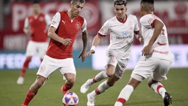 Leandro Fernández marcó el gol de Independiente, que no pudo aguantar la ventaja. Lleva cinco partidos sin ganar de local. 