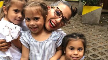Cinthia Fernández es muy apegada a sus tres hijas, fruto de su matrimonio con Matías De Federico.-