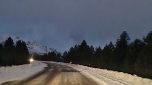 Nieve en la cordillera: exigen el uso de cadenas en la ruta 40 y Samoré sigue cerrado