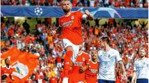 Imagen de Con gol de Otamendi, el Benfica se metió en la fase de grupos de la Champions League