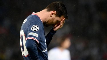 Messi quedo fuera de los nominados a mejor futbolista del año.