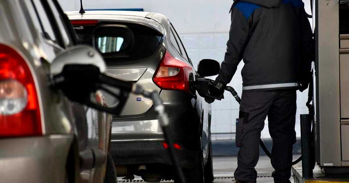 Massa cruzó a las petroleras y advirtió que no pueden aumentar los combustibles más de 4,5% thumbnail