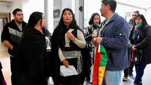 Comunidades mapuche alertan una «maniobra extorsiva» para otorgar personerías en Vaca Muerta