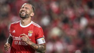 Rumbo a Qatar 2022: Otamendi expulsado en Portugal y Palacios fue titular en la derrota del Leverkusen