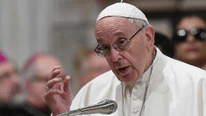 El papa Francisco aseguró que la homosexualidad «no es un delito, pero sí un pecado»