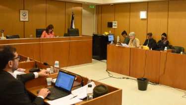 El abogado querellante Rosbaco pidió llamar la atención a la defensora Espeche “porque hay una extralimitación y mala fe en el ejercicio de la defensa”. 