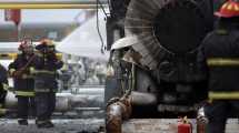 Imagen de Así quedó la planta petrolera tras la explosión al norte de Roca