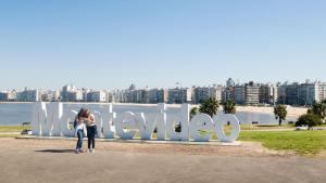Turismo en Uruguay: deja de pedir la declaración jurada y anuncia beneficios económicos