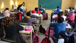 Río Negro extenderá la jornada escolar en la segunda quincena