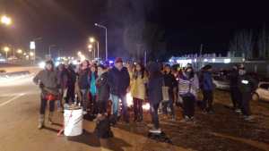 Las maestras de Vaca Muerta insisten en su reclamo por transporte