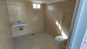 Un parador de Viedma es el primero en contar con baño público para personas con discapacidad