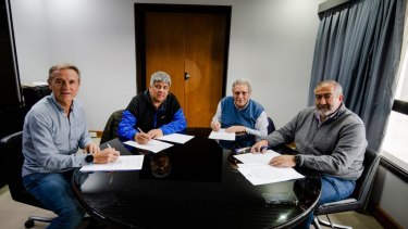 La cúpula de la CGT se reunió horas previas a la marcha al Congreso. Foto: NA