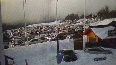 La Ruta 19, que dirige a Chapelco, colapsado de vehículos. Foto: Gentileza