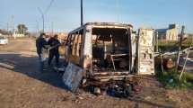 Imagen de Murió calcinado en un vehículo que se incendió esta madrugada en Roca