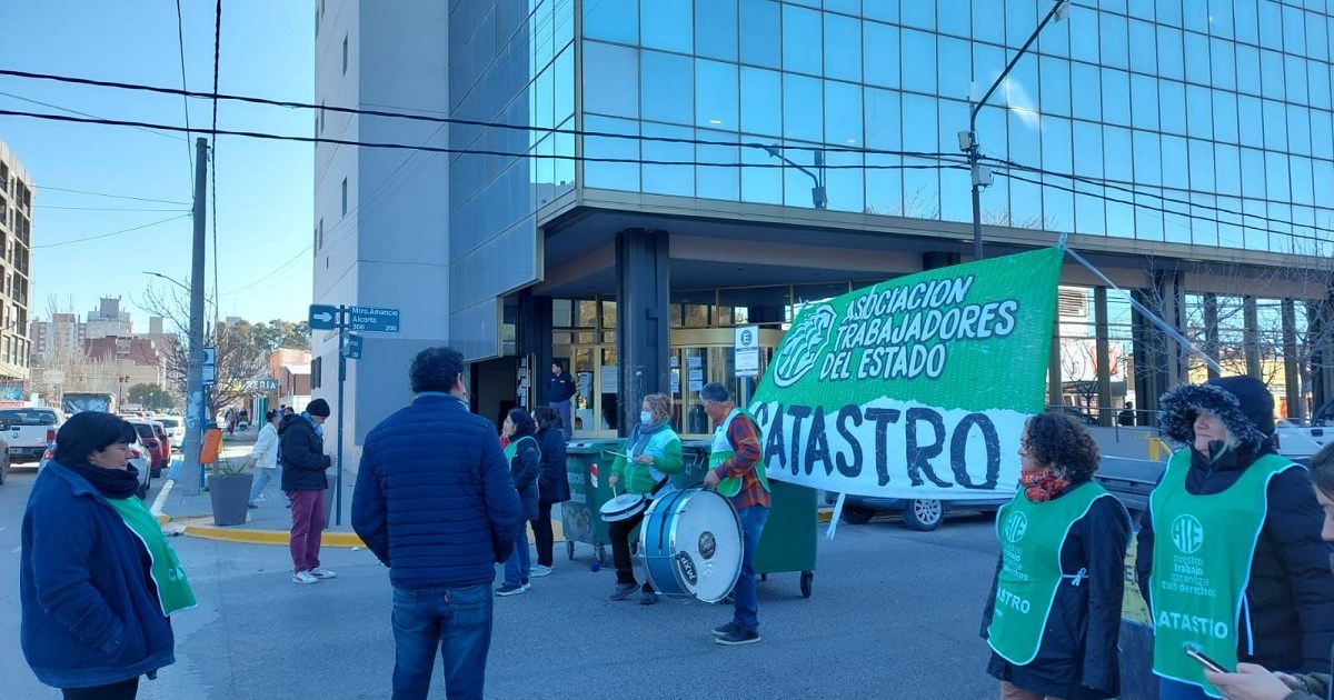 Por Paro De Ate No Hay Atención En Rentas De Neuquén Diario Río Negro