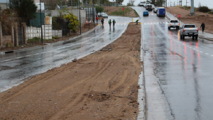 Neuquén suma pavimento para complementar el acceso costero al río Neuquén, detrás de la Legislatura