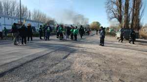 Levantaron el corte en Ruta 22 de trabajadores municipales de Allen