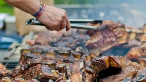La expectativa del chef Izaguirre, que representa a Río Negro en concurso por el mejor asado del país