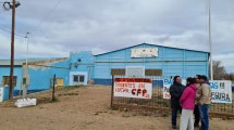 Imagen de Docentes volvieron con el reclamo porque no terminaron las obras en el CFP N° 26 de Cutral Co
