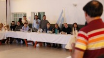 Imagen de Carreras presentó en San Antonio Oeste el Plan de Modernización de las comisiones de fomento