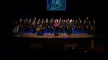 Imagen de La Filarmónica y artistas locales en homenaje a Ángel Hetcheleiner en Viedma