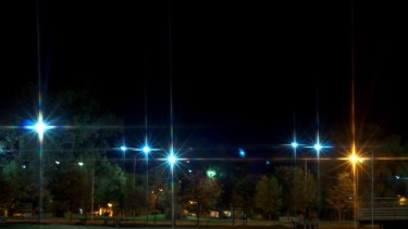 En los próximos días se continuará con el cambio de luces de tecnología LED en las calles de Regina.