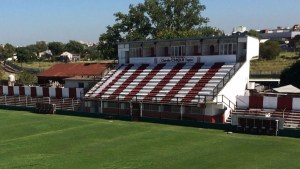 El Chiqui Tapia se habilitó su propio estadio para que Barracas juegue de local