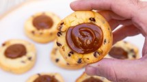 Imagen de Pepas granizadas con dulce de leche