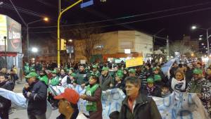 Los municipales de Allen volvieron a marchar por un salario digno