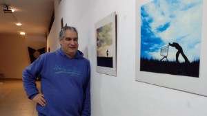 Javier García expone su muestra de fotos en el Centro Cultural de Viedma