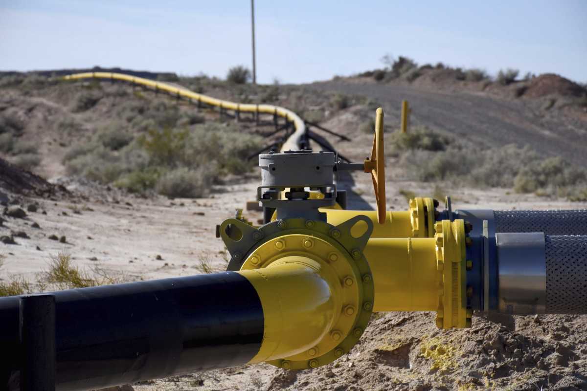 YPF busca reducir al mínimo el impacto del nuevo oleoducto que recorrerá 700 kilómetros. (Foto: Matías Subat)