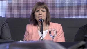 Patricia Bullrich no descartó dejar afuera de Juntos por el Cambio a Carrió