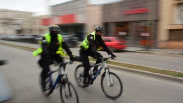 Con la nueva escala el salario inicial para un agente supera los 106.000 pesos. Foto: Marcelo Ochoa.