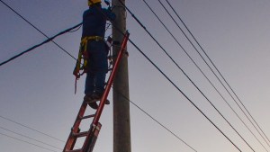 Advierten por cambio del «modus operandi» de ladrones de cables en Regina