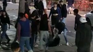 Pánico en Nueva Córdoba por un grupo de jóvenes que roban en modalidad «piraña»