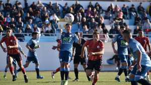 Sol de Mayo volvió al triunfo frente a Huracán Las Heras