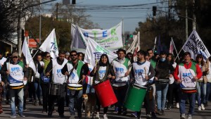 Paro docente: marchan en Viedma en la segunda jornada de la protesta de Unter